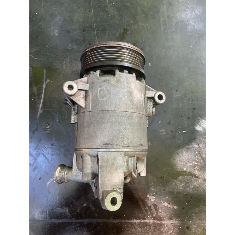 Компресор кондиціонера Opel Astra H 401351739