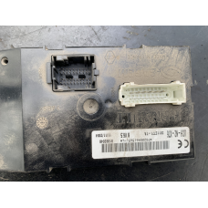 Блок комфорту на Renault Kangoo 1.5 dci 8200461565