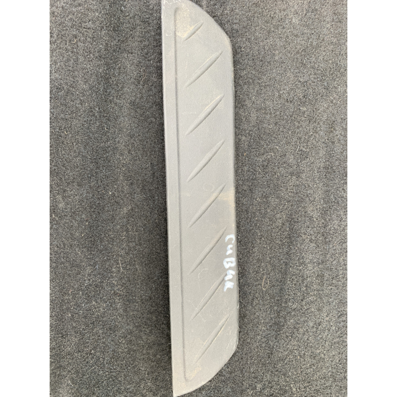 Накладка порога (внутрішня) задня права Honda Civic 2008 84212SMGE01120 84212SMGE012