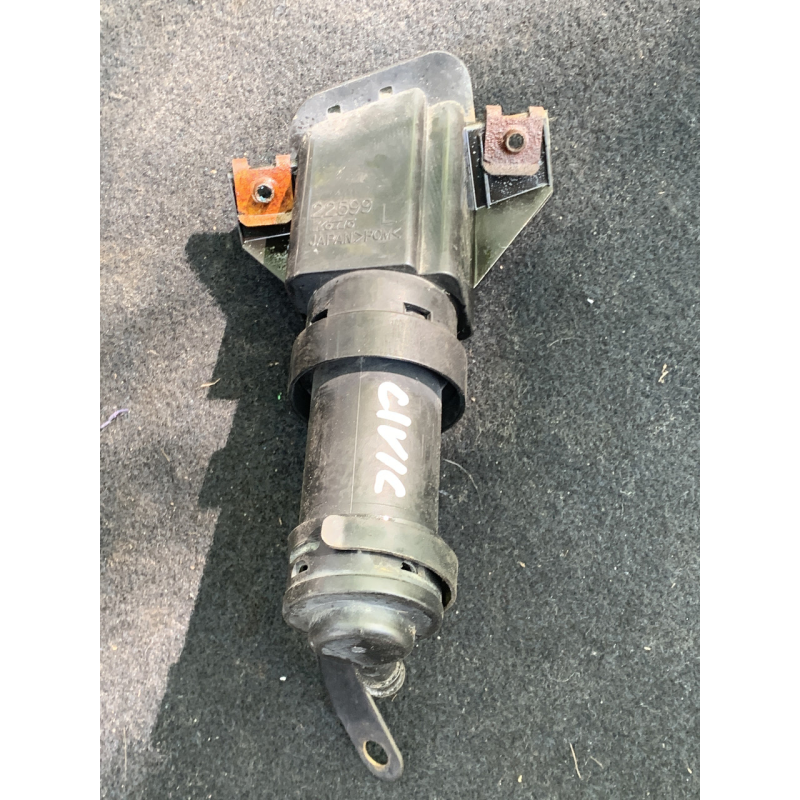 Форсунка омивача фар ліва Honda Civic 5D 76885SMGS02   76885SMGS01