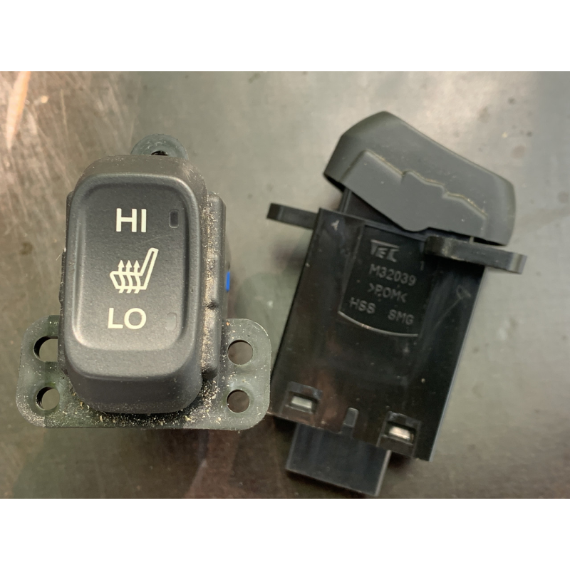 Кнопки підігрівання сидінь Honda Civic 5D 35600SMGE01ZA