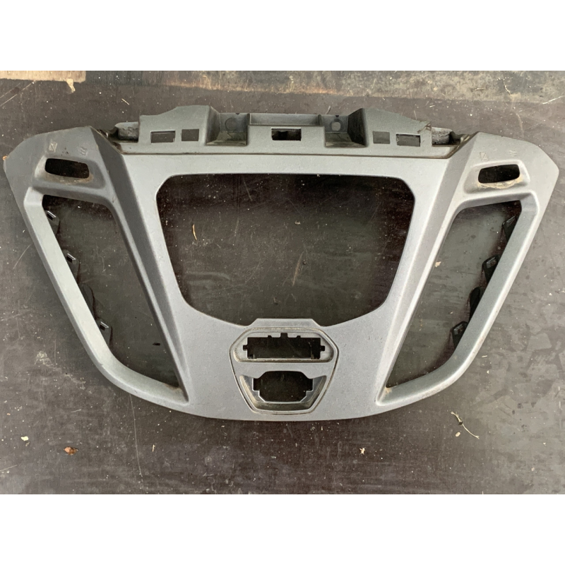Рамка центральної консолі Ford Transit Custom  BK21V047A04
