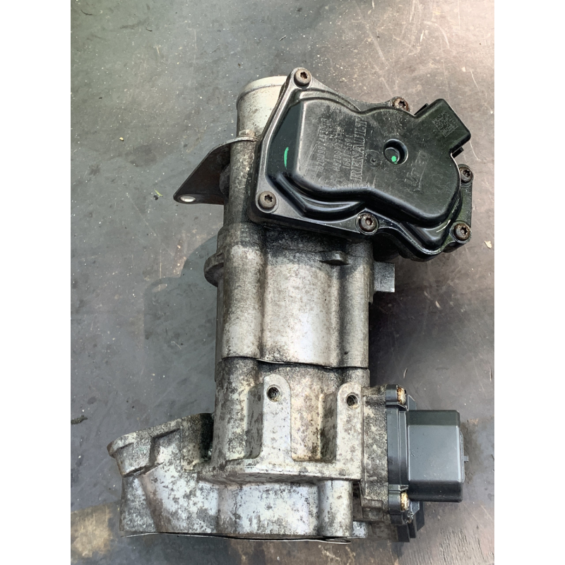 Дросельна заслінка Renault Trafic 2.0dCI 8200727648 8200987088 8200564703