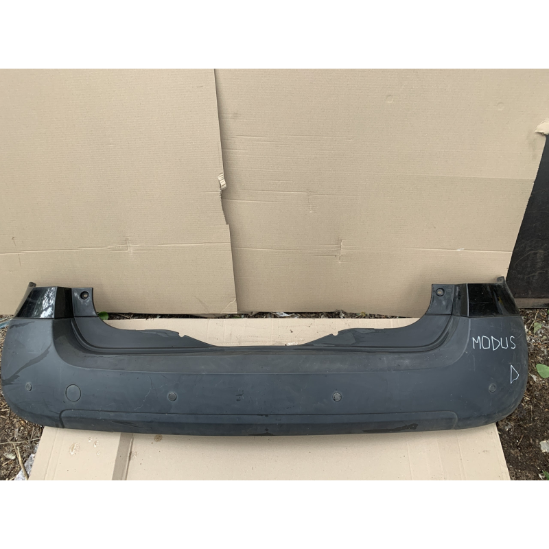 Бампер задній комплектний Renault Modus  8200258959  8200258957  8200261334  8200258955