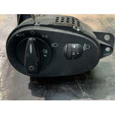 Перемикач світла фар Ford Focus MK1 98AG13A024CH