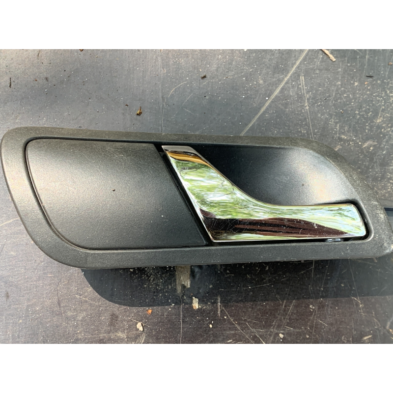 Ручка дверей усередину передня права Skoda Fabia  6Y0837248  0010111796720