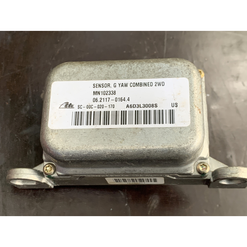 Датчик курсової стійкості Mitsubishi Grandis  MN102338