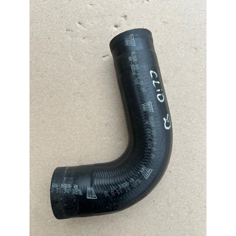 Патрубок інтеркулера Renault Clio 1.5 DCI 800383140 800383140E