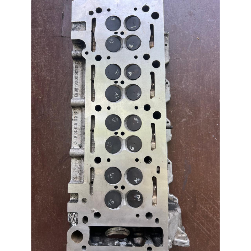 Головка блока ГБЦ Mercedes 2.2CDi R6110162001